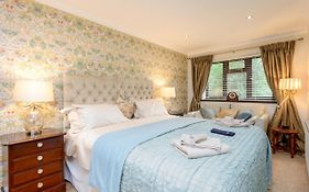 Moodys Garden Boutique Bnb
